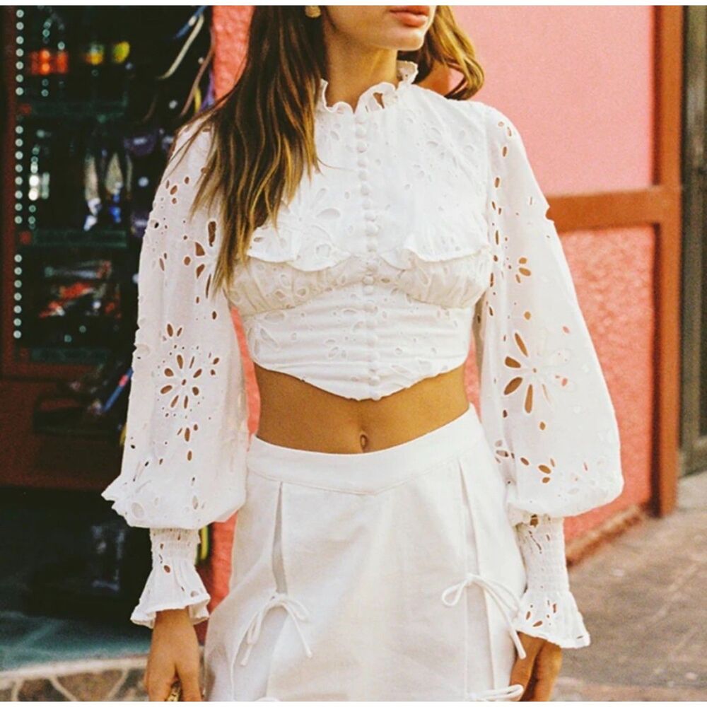 NWT - SABO LUXE Sylvie Eyelet L/S Cropped Blouse Ruffles Smocked Cuffs, Sz 4